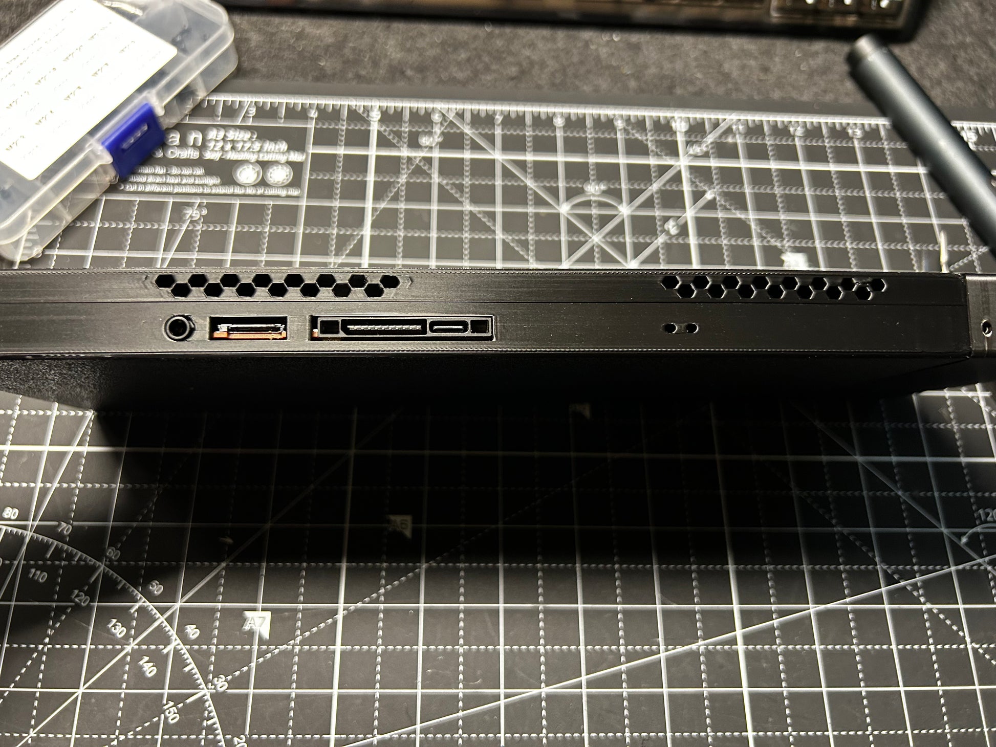 Ryzen 7 IO ports